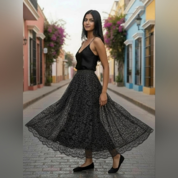 Simon Chang Dresses & Skirts - Vintage 80'S Simon Chang Diffusion midi crinoline Sparkly party  skirt & Top
